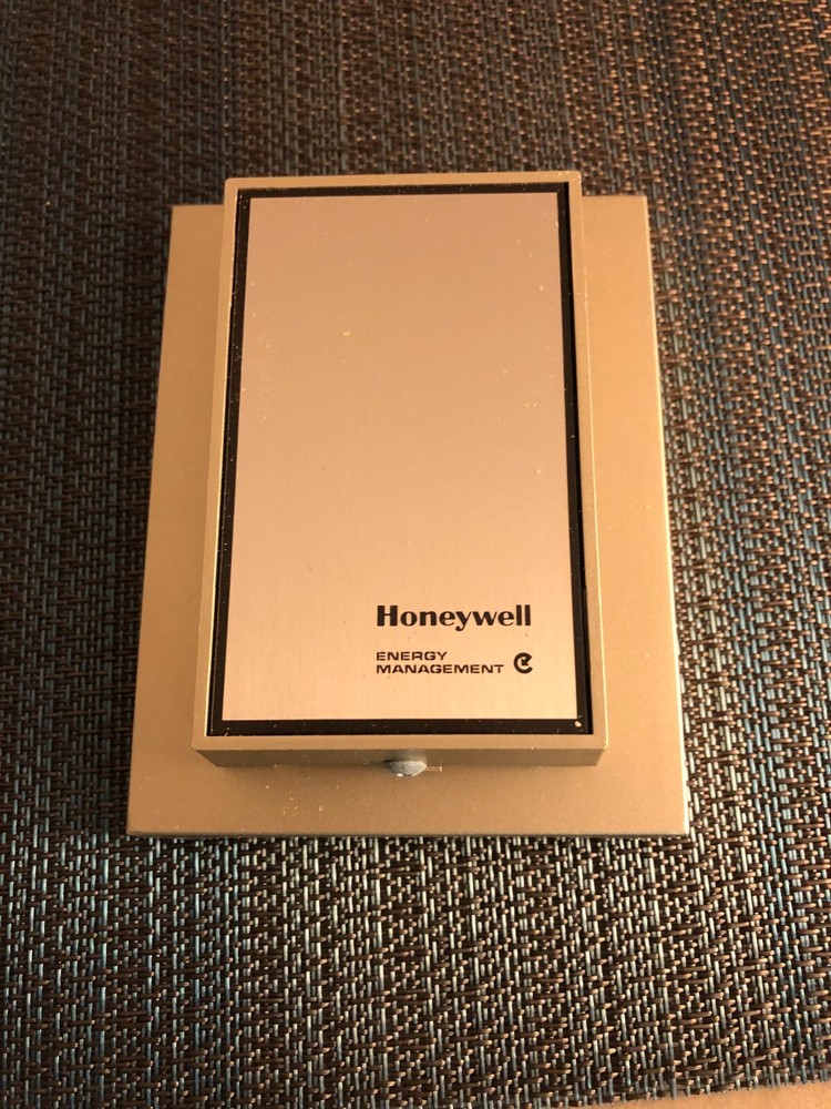 Honeywell T7047C1090 Temp Sensor NEW!