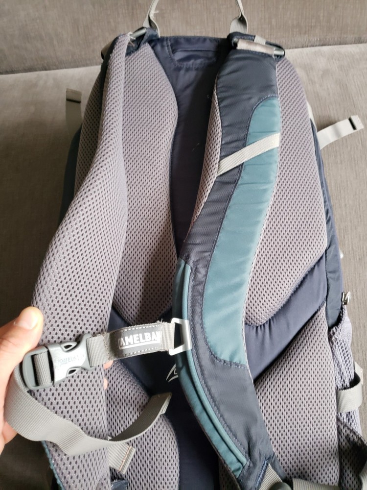 Camelback Alpine Explorer 100oz Hydration Pak Hiking DayPack Backpack-No Bladder