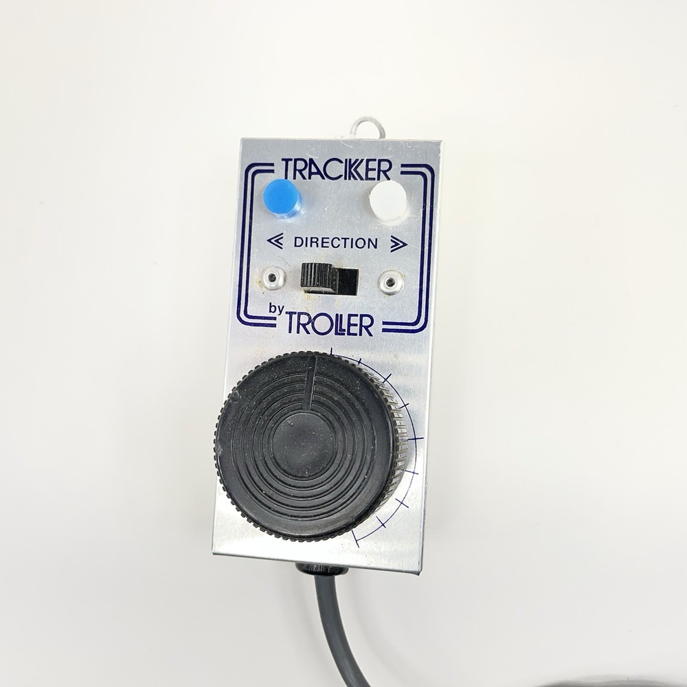Troller TRH-40 Tracker DC Walk Around HO Scale Multiscale Train Controller