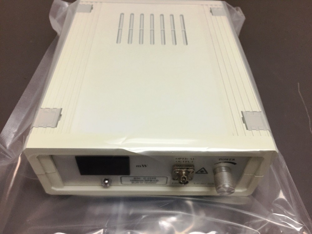 OE Labs LDLS-02 1553nm DFP-LD, Built-in Isolator, Light Source