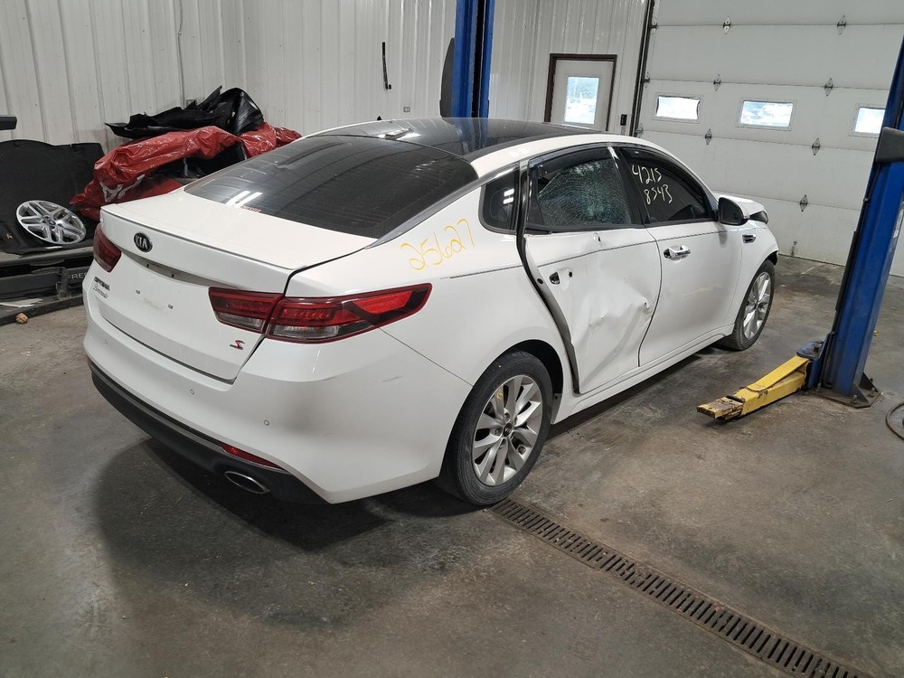2018 KIA OPTIMA LR Door Trim Panel