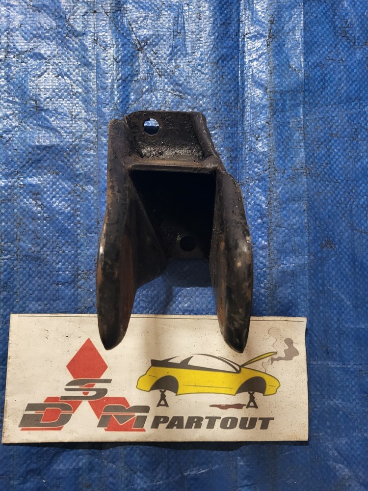 90-91 Talon Laser Eclipse Engine Mount Bracket Front 1G DSM 347 stock#E1