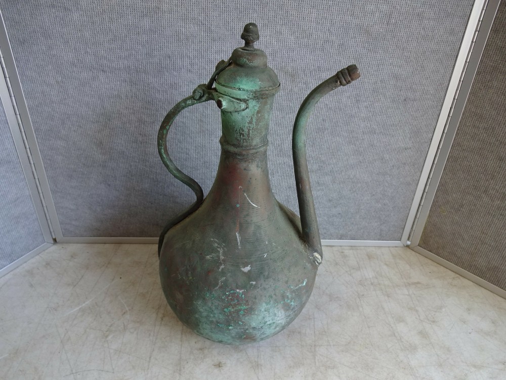 Vintage Brass or Copper Coffee/Tea Pot