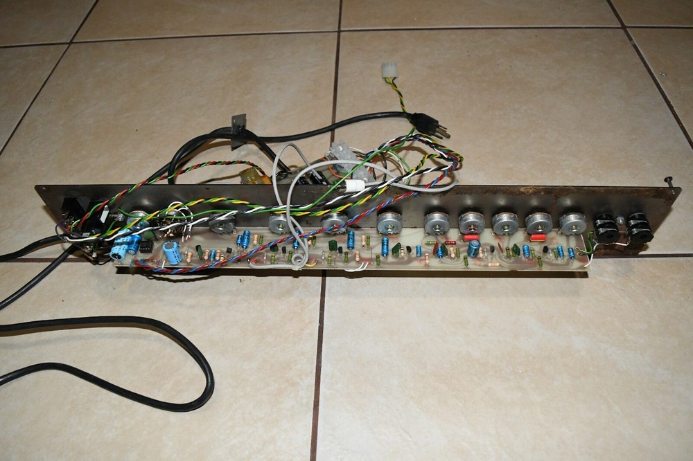 Latec 100a amplifier front panel -working pull-ultra rare 517bk 3/26