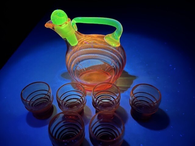 Scarce Cambridge Glass Amber Nautilus Decanter w/6 Small Cordials Tumblers