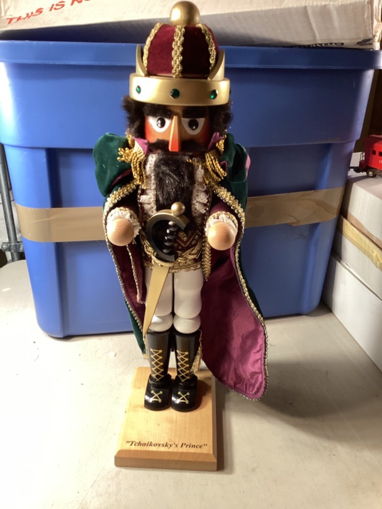 Steinbach “Tchaikovsky’s Prince” nutcracker signed in Great Shape