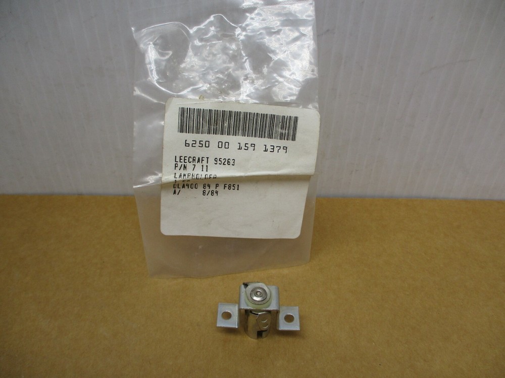 Base Lamp Holder LAMPHOLDER 7 11