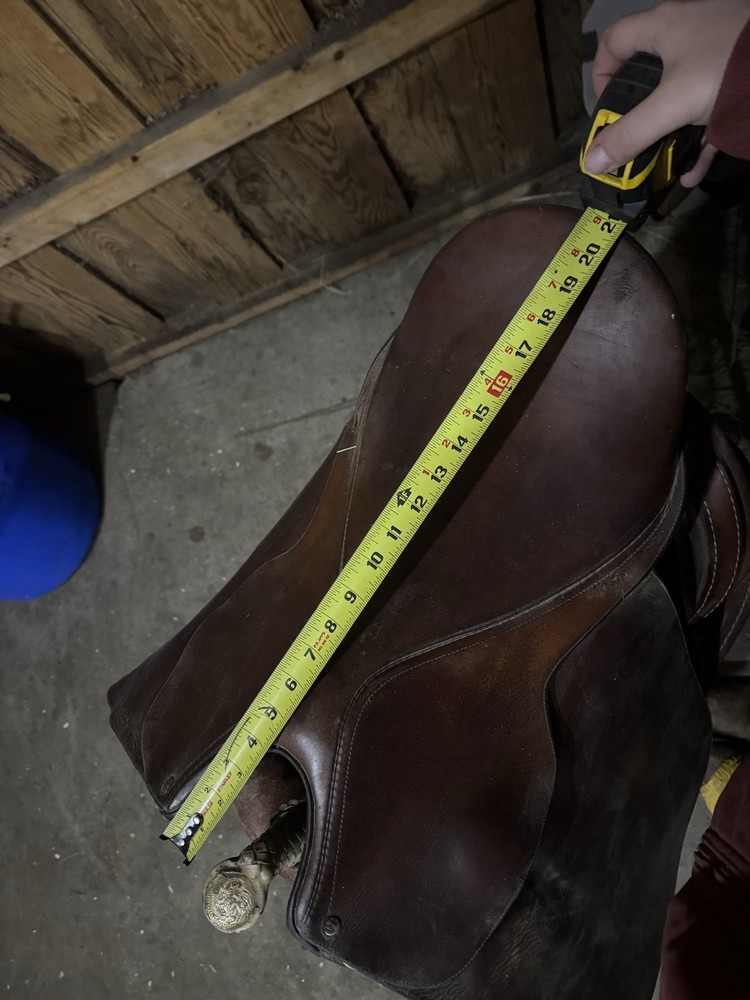 21” Blue Ridge Cutback Saddle