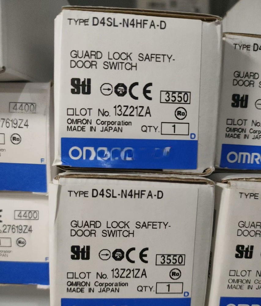 Omron D4SL-N4HFA-D PLC Door Switch Unit Automation