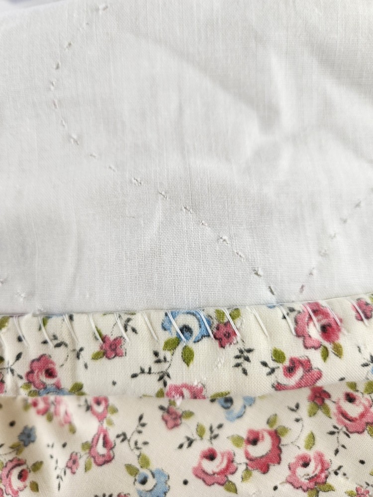 Vtg Springmaid Bedspread Quilted Comforter Rounded Single Double Fabric Material