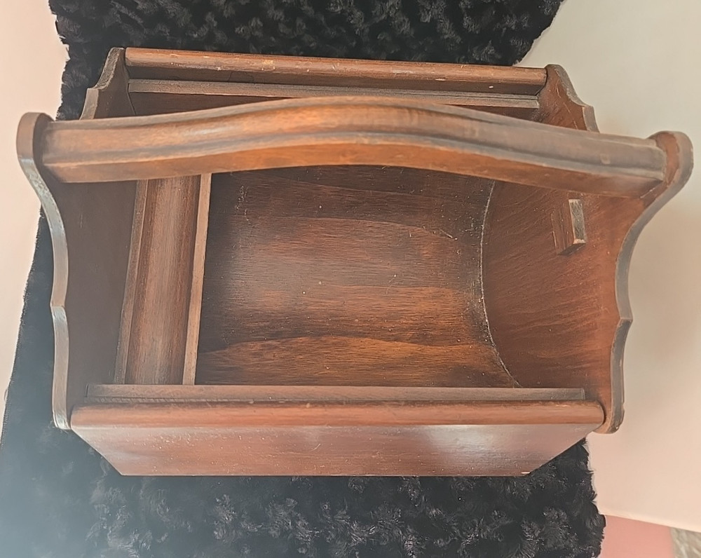 Vintage Wood Sewing Box hinged Flip Lid knobs Handle Primitive Colonial Caddy