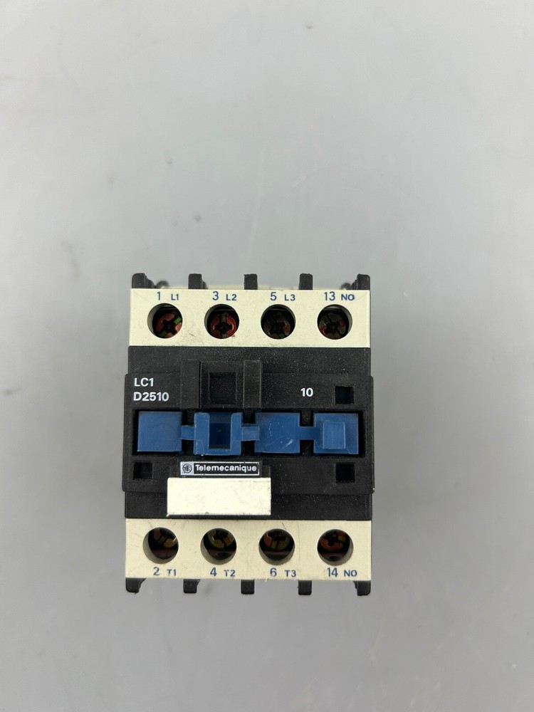 Telemecanique Square LC1D2510 Contactor (Used)