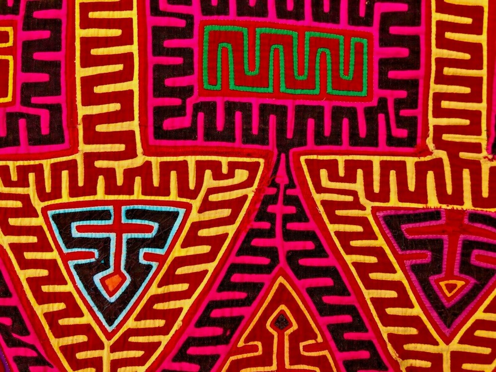 Molas of Panama