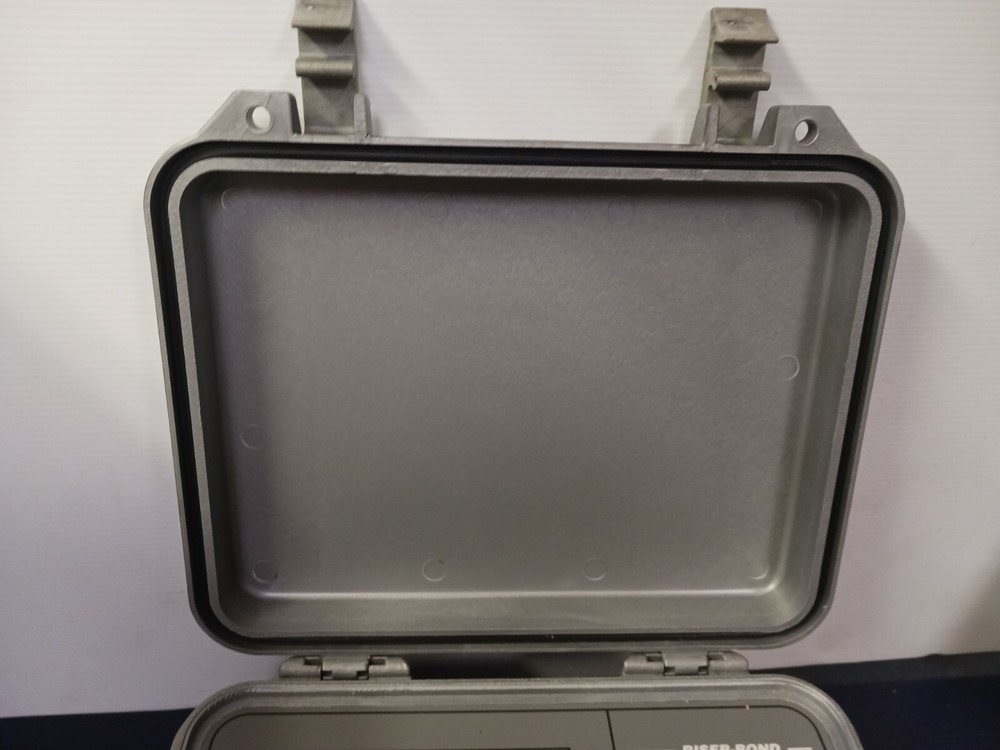 Riser Bond 1210 High Resolution Metallic Time Domain Reflectometer