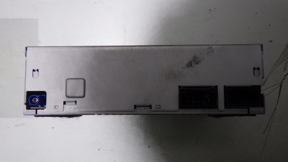 09 AUDI A4 Info Screen 4E0919887M