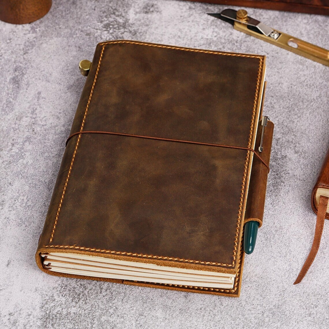 Personalized genuine leather travel journal A5 refillable notebook organizer