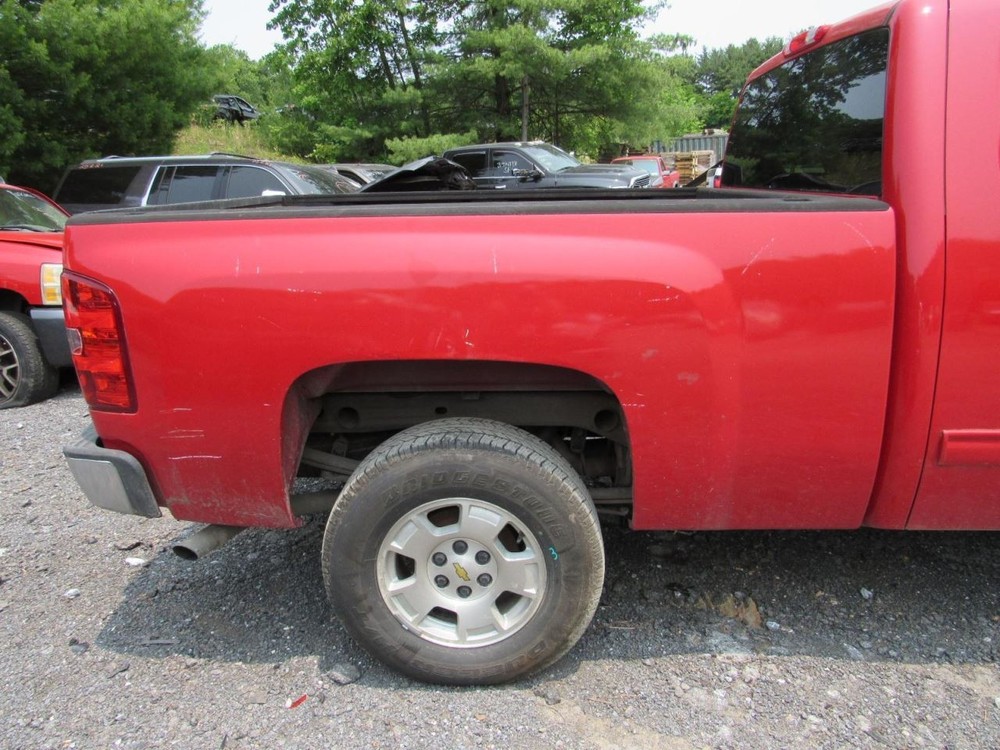 SILVRDO15 2012 Glove Box 1052685