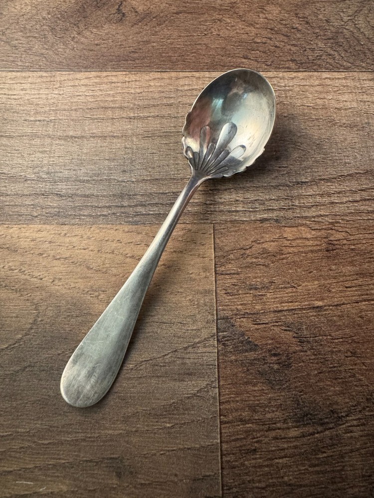 Towle MFG Co Sugar Spoon Silverplated Windsor Pattern