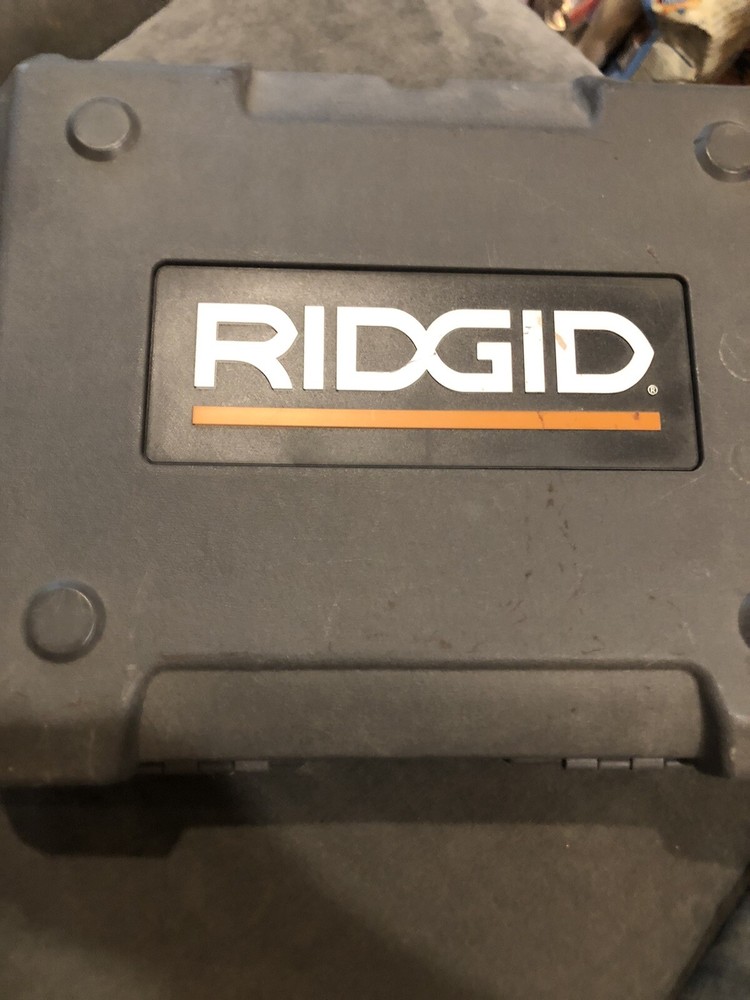 USED RIDGID R2400 COMPACT LAMINATE TRIMMER ROUTER VARIABLE SPEED WITH CASE