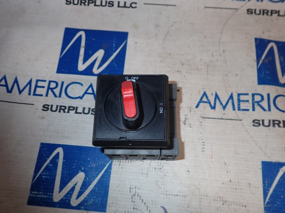 ABB OT63FT3 Disconnect Switch 63 amp  with Handle Operator