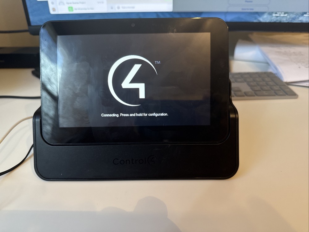 Control4 Model C4-TSMC7-EN-BL 7" Portable Touch Panel with Dock