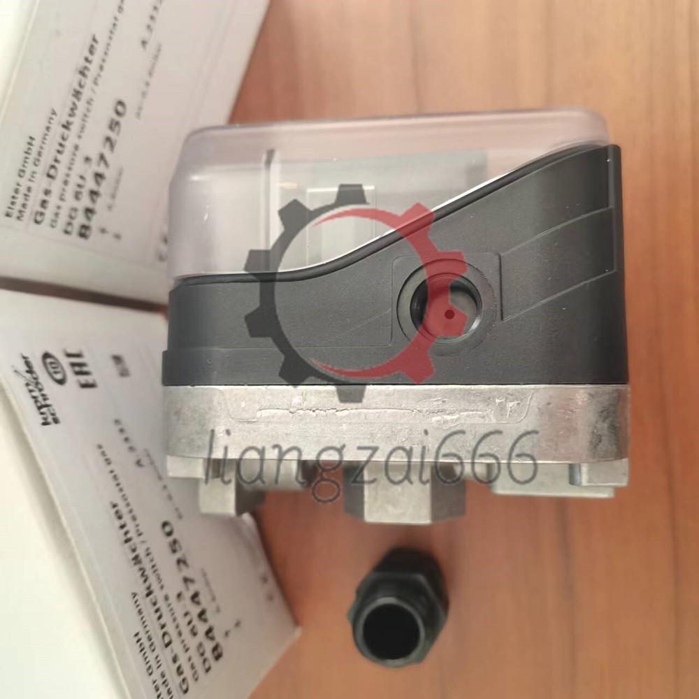 1PCS NEW Krom schroder pressure switch DG6U-3