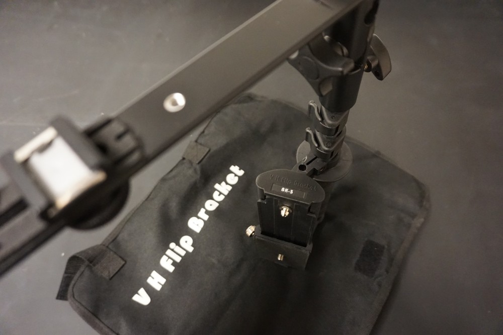 Samigon VH Flip Bracket Vertical to Horizontal Camera bracket with carrying bag