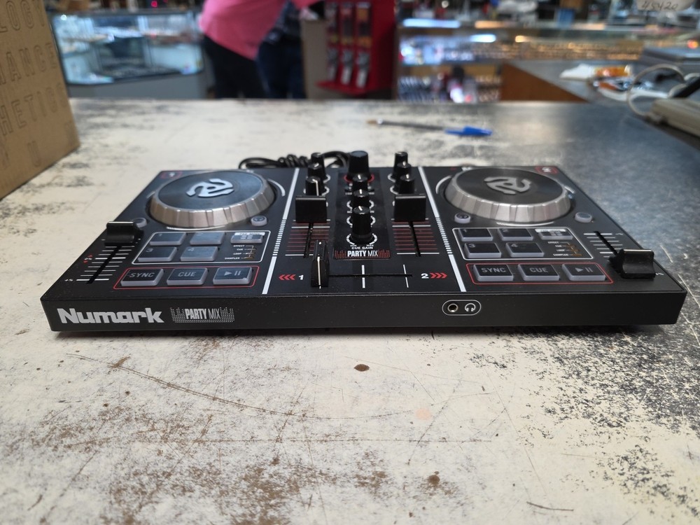 Numark Party Mix DJ Controller With Built-in Light Show