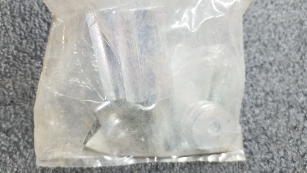 (4 PACK) 32-0118 Leaf Spring Shackle Retainer Hold Down Clamp