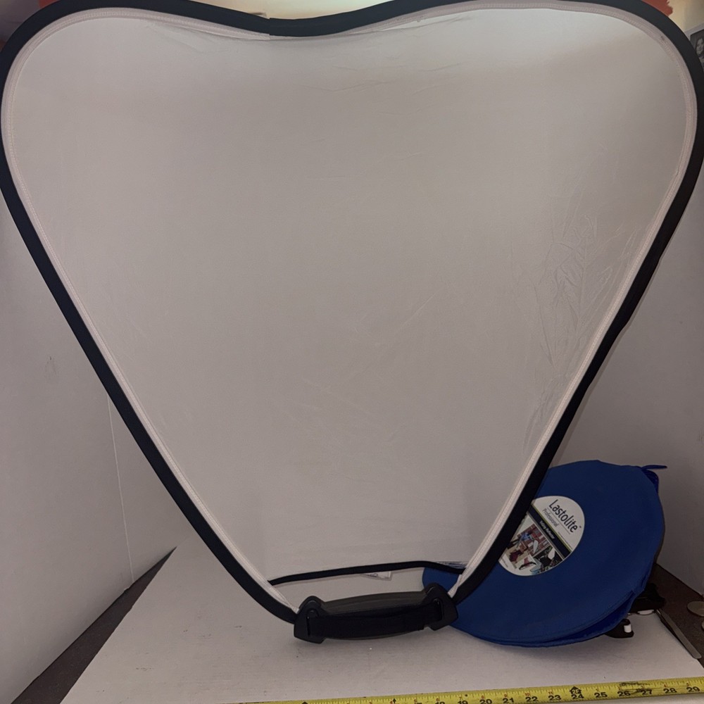 Lastolite TriGrip Reflector 32" x 30" Lite Modifier Reflector Silver White