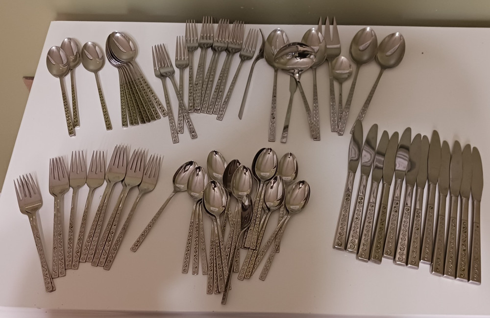 12 Place Settings (less 1 salad fork) International Harmonique Pattern w/Serving