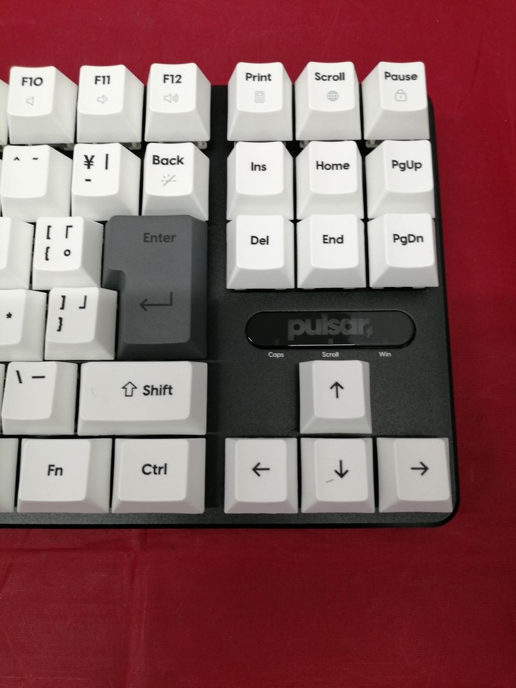 Gaming Keyboard Model PCM K2HE811W PULSAR