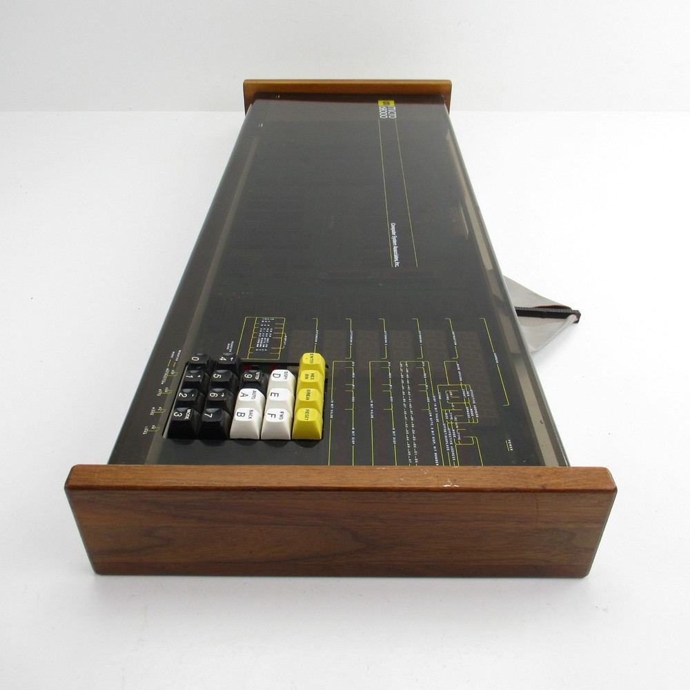 COMPUTER SYSTEM ASSOCIATES CSA MICRO 68000 BASED VINTAGE COMPUTER SYSTEM -ISSUES