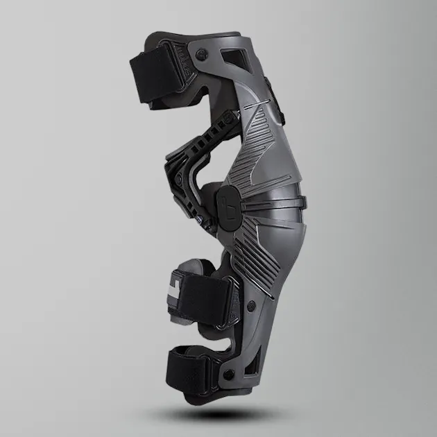 MOBIUS X8 Motocross Knee Guards
