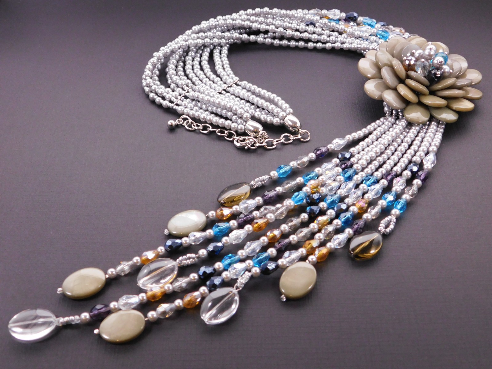 Vintage JOAN RIVERS Smoky Gray Starlet Floral Bead Statement Necklace