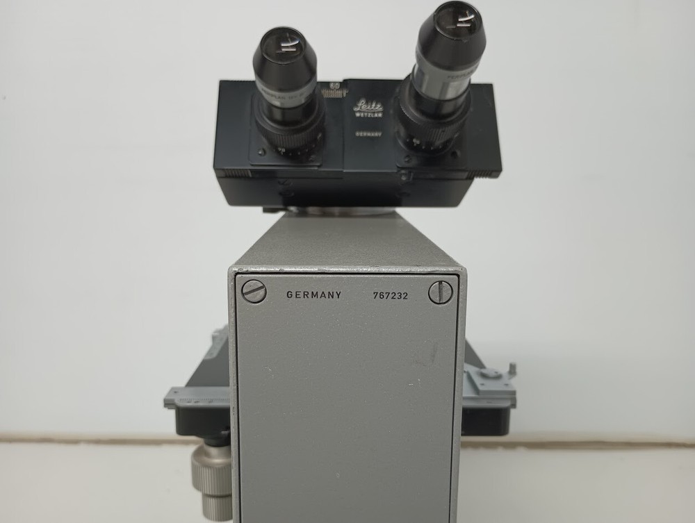Vintage Leitz Wetzlar Dialux Microscope