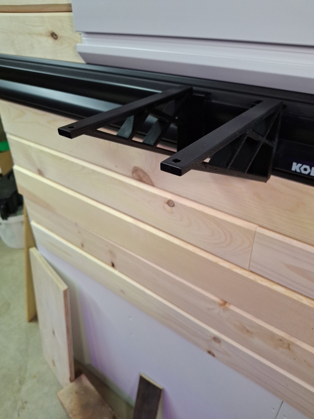 Shelf Brackets for Kobalt K Rail- Large