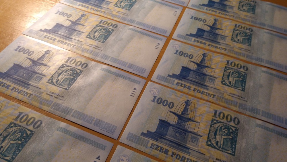 Hungary 1000 Forint 10 Consecutive Serial Banknote's 2009 , UNC