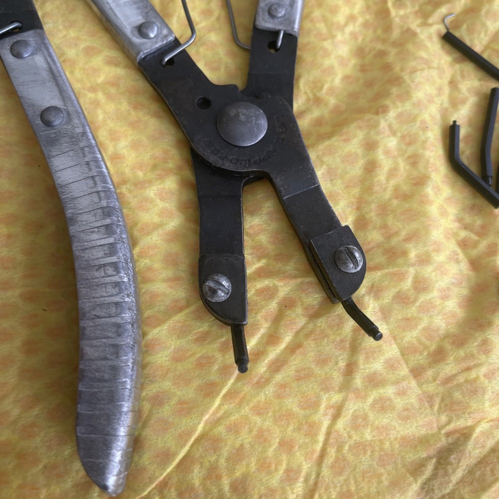 K-D 445 & 446 Internal & External Snap Ring Pliers + 448 Tips Case