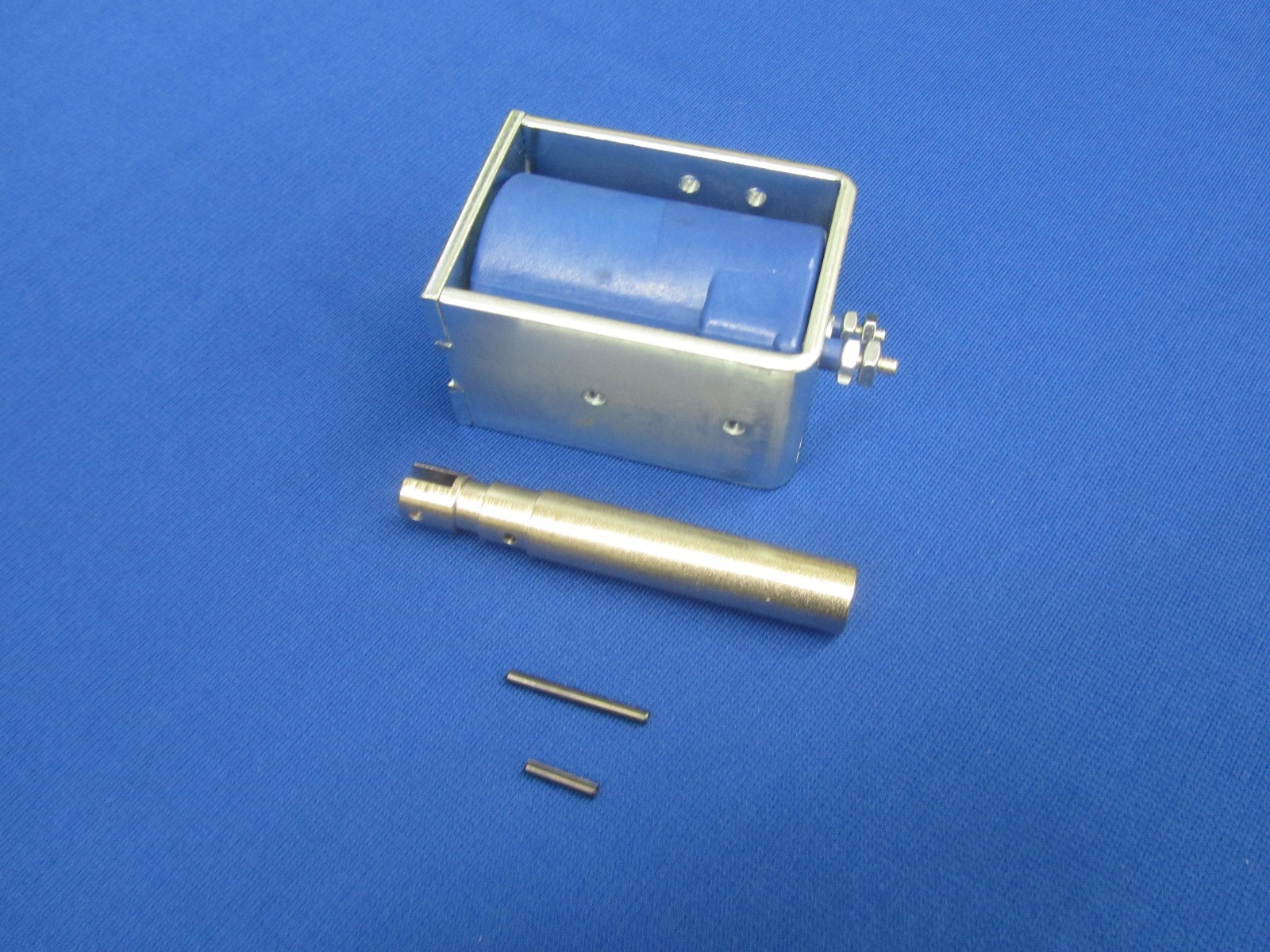 LOT Fits Lincoln Welder Sa 250 Diesel LOW IDLE Solenoid Perkins 3.152