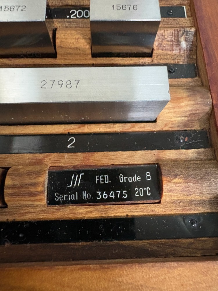 JIT GAGE BLOCK SET COMPLETE 81* BLOCK SET IN CASE COMPLETE