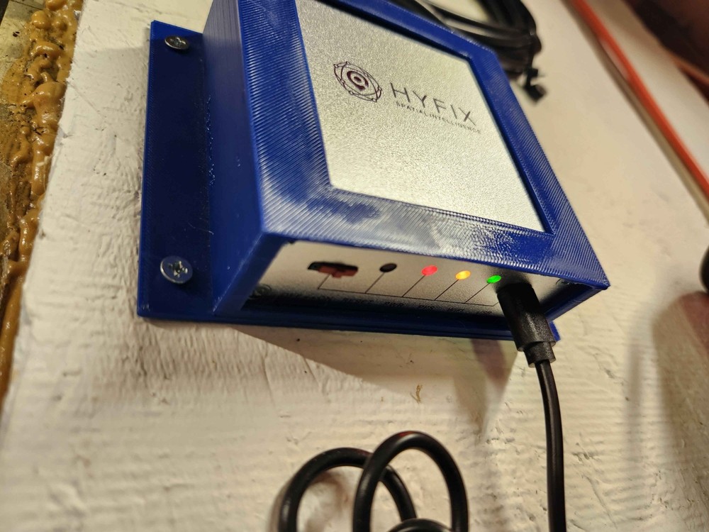 Geodnet Wall Mount