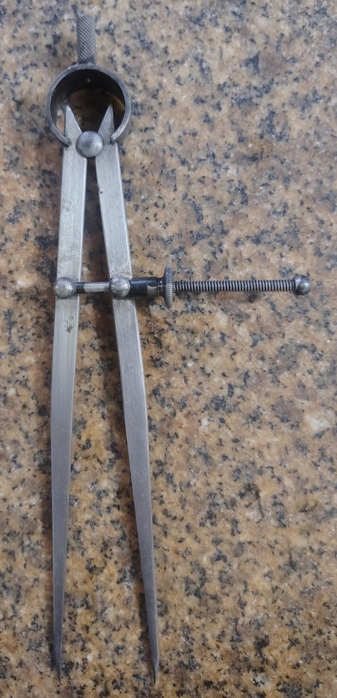 🗽 VINTAGE 8" DIVIDER