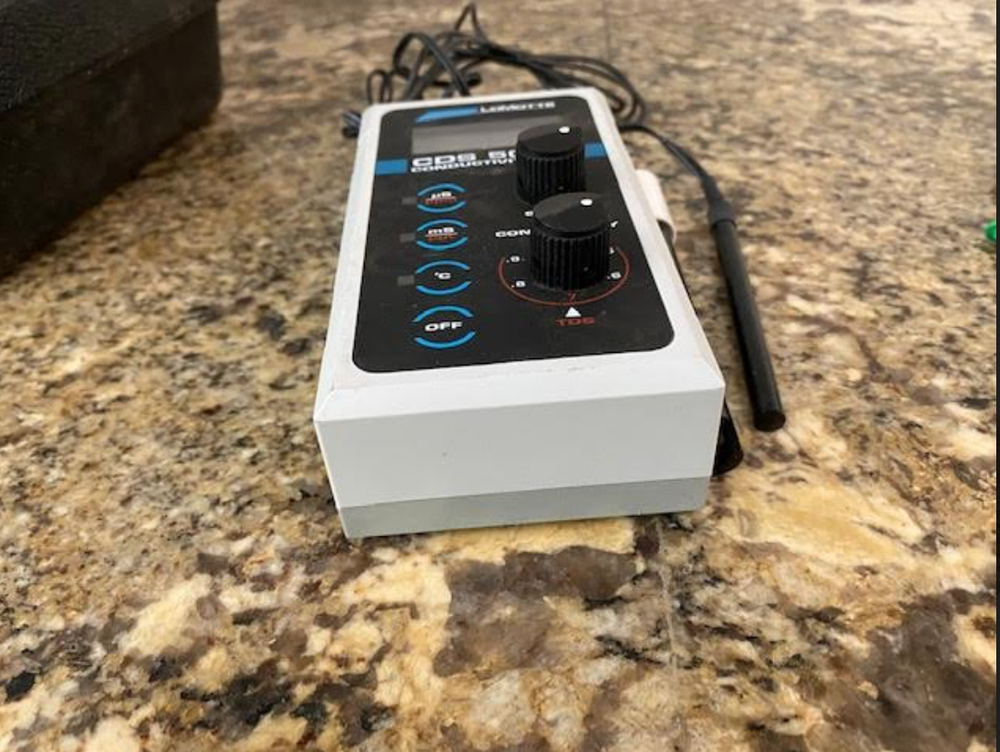 Lamotte cds 5000 - conductivity meter