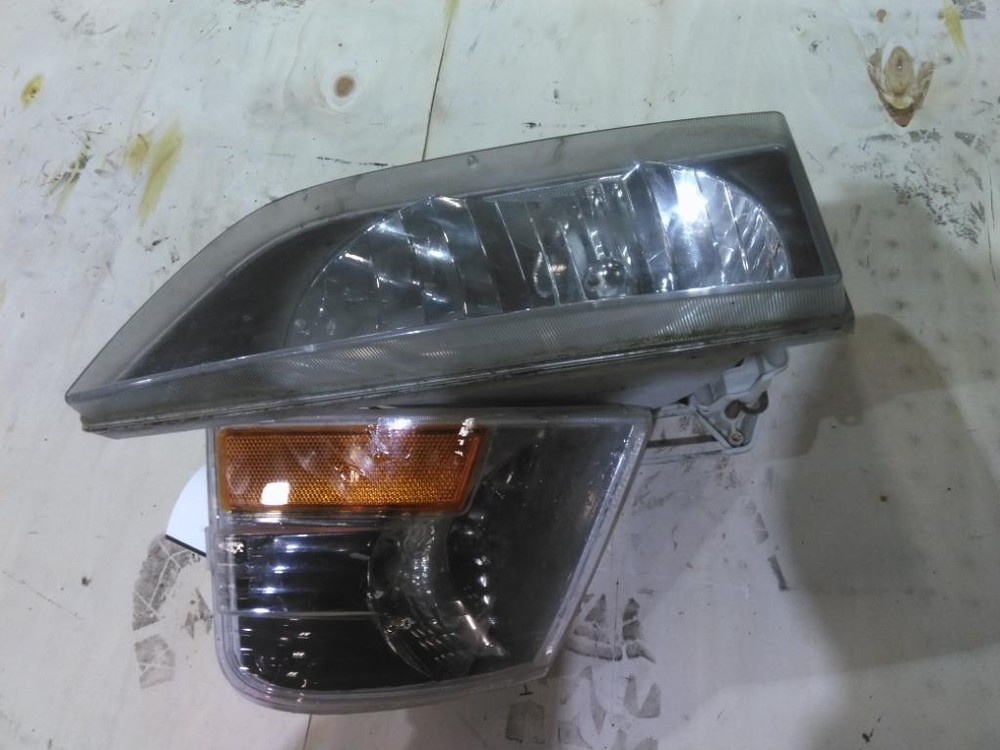 For 2003 VOLVO VNL HEADLIGHT Left , OH