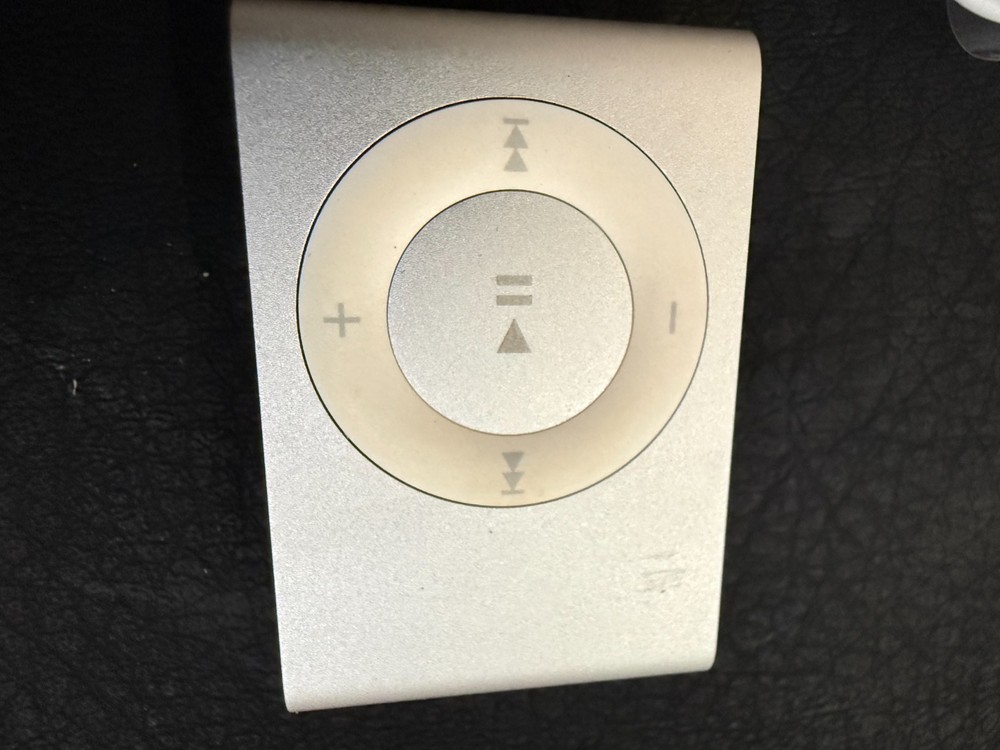 ipod shuffle 2nd generation 1gb