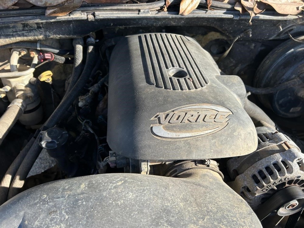 SILV15NEW 2007 High Mounted Stop Light 104965931