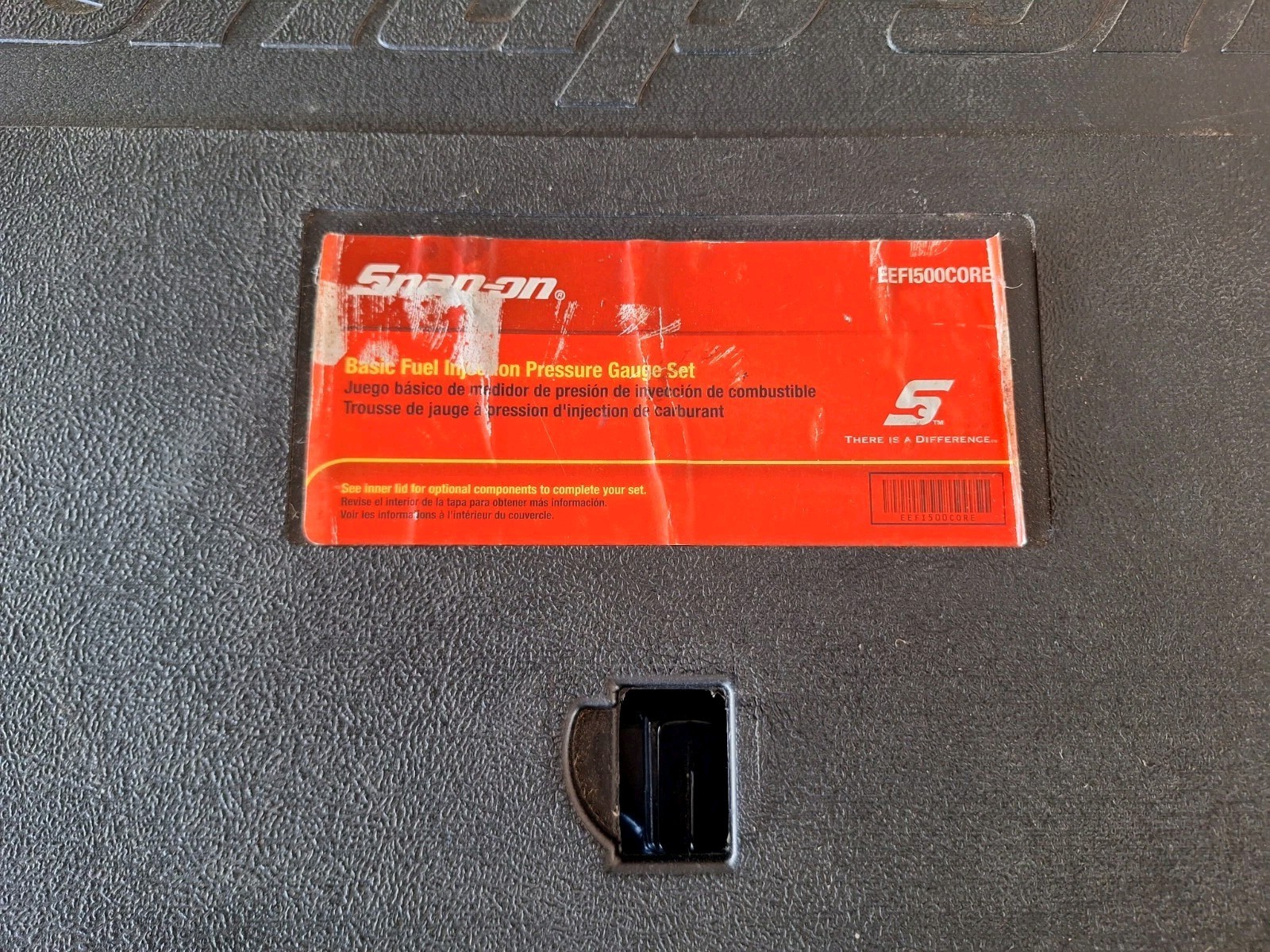 Snap-On Tools Fuel Injection Pressure Gauge Tester Set Plus Extras. EEFI500CORE