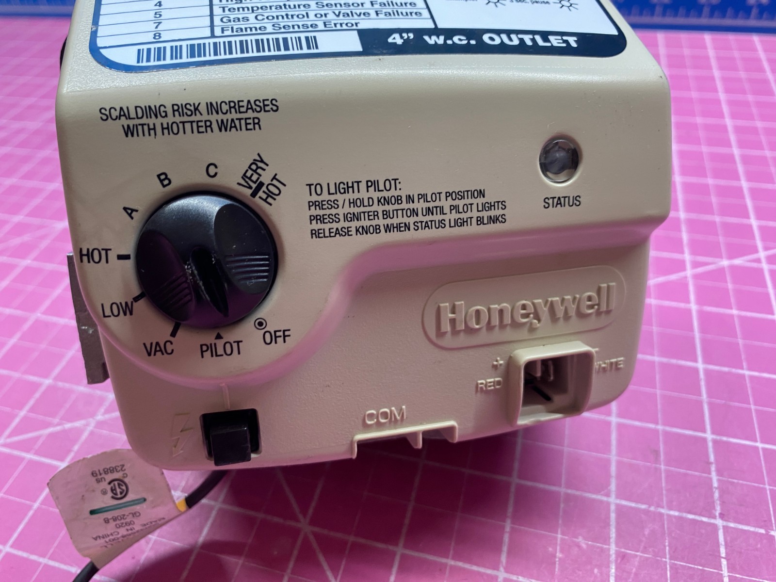 Honeywell Water Heater Gas Valve P# WV8840B1158