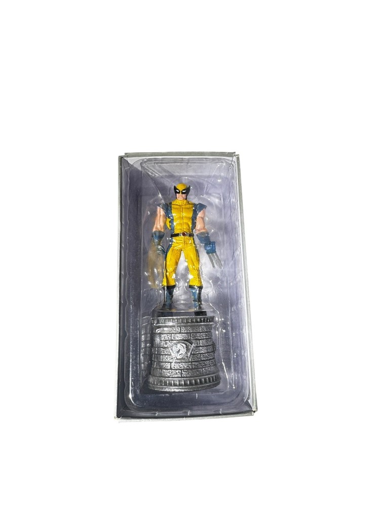 Eaglemoss Deadpool and Wolverine Chess Pieces